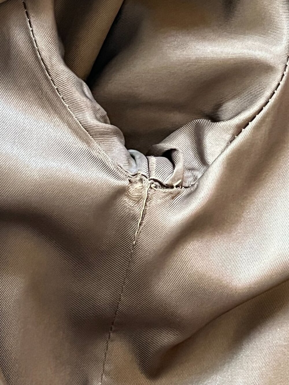 Vintage 1960s Women's Brown Suede Collarless Button Coat w/Pockets Mid Century - Picture 14 of 16